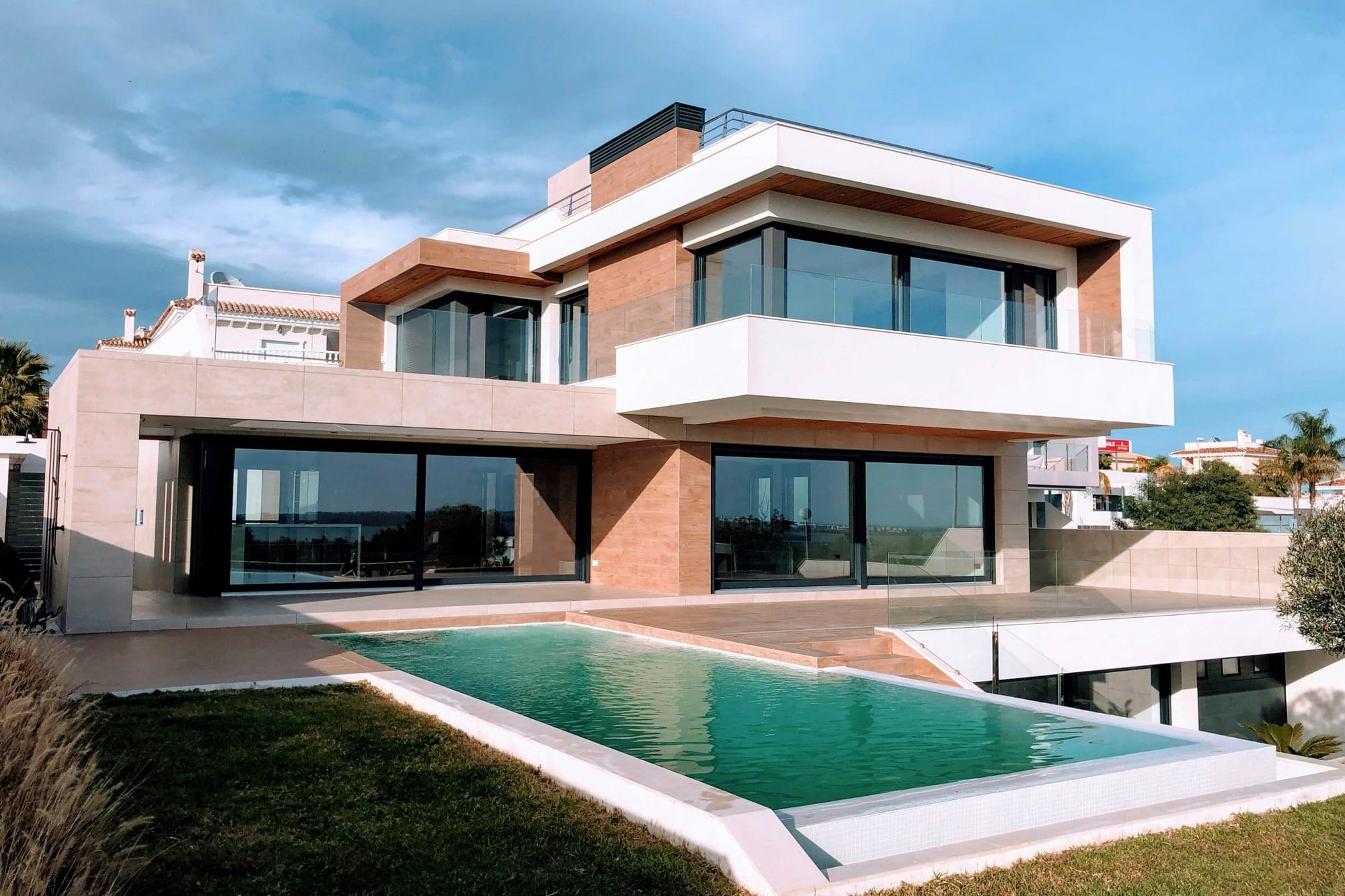 sitios web para bienes raices